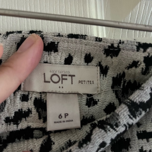 Loft skirt - Picture 3 of 3